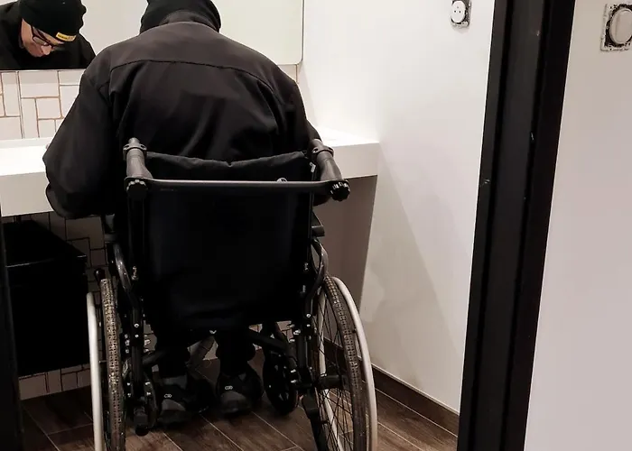 Pmr Adapte Futuroscope Aquascope Center Parc Mecanick & Ko Σπίτι διακοπών Mirebeau